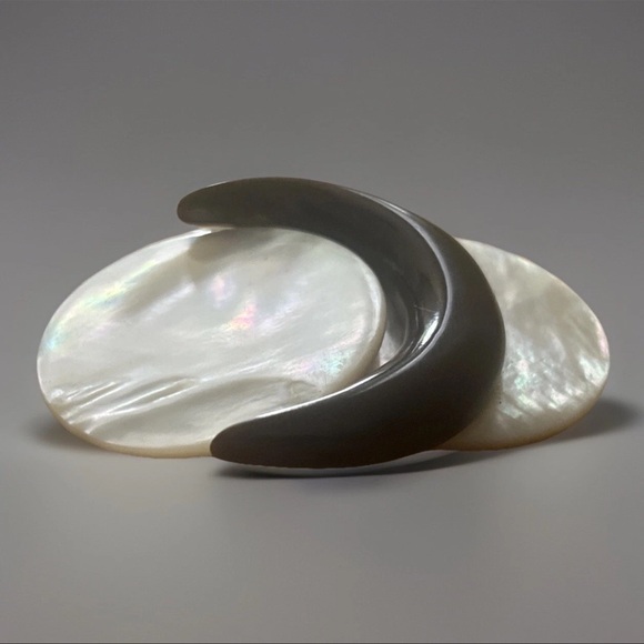 Mother Of Pearl And Moon Sliver Women’s Belt Buckle Two Piece - Picture 3 of 6